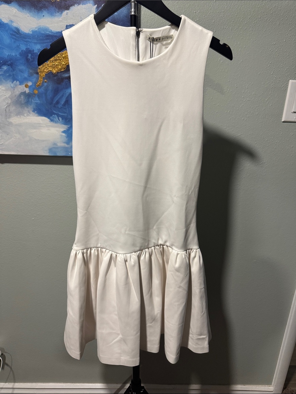 Alice + Olivia Cream Sleeveless Drop-Waist Mini Dress